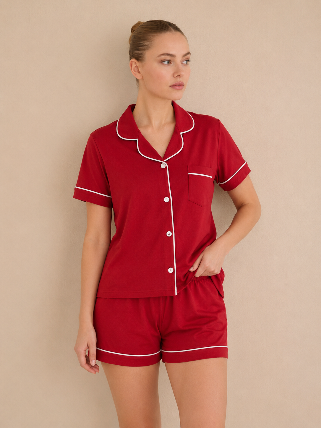 Pyjama femme rouge avec short en coton premium